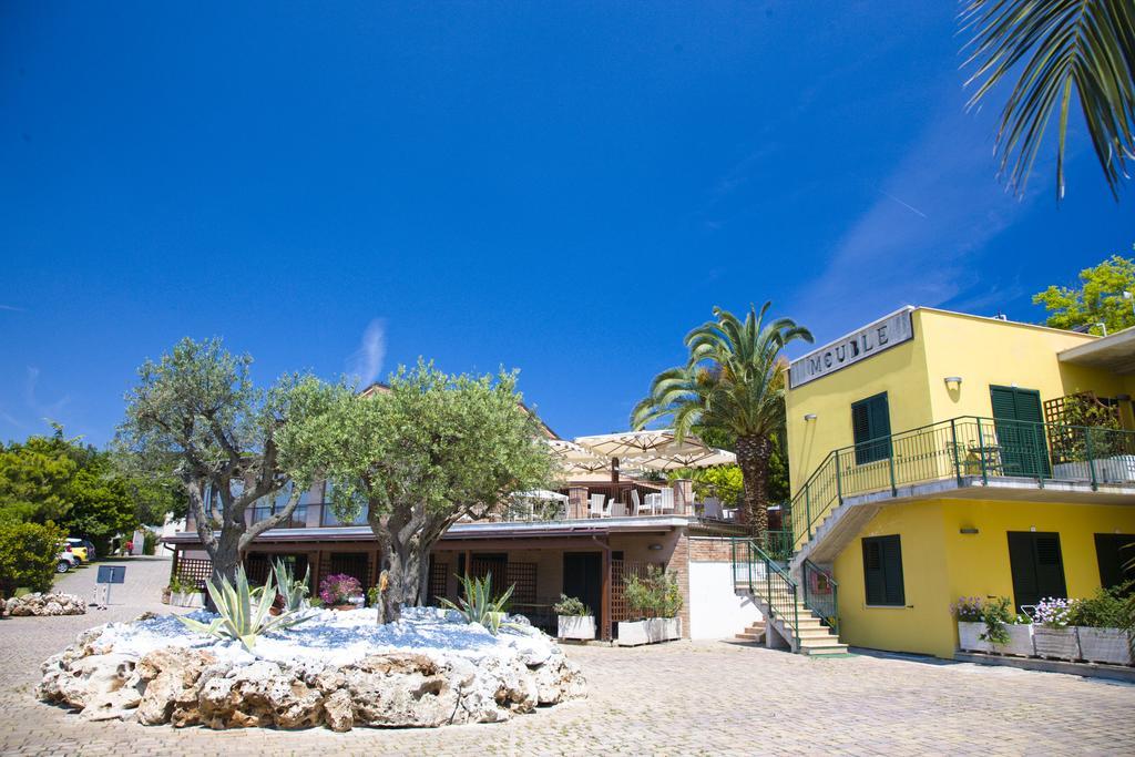 Hotel Le Cave Sirolo Luaran gambar