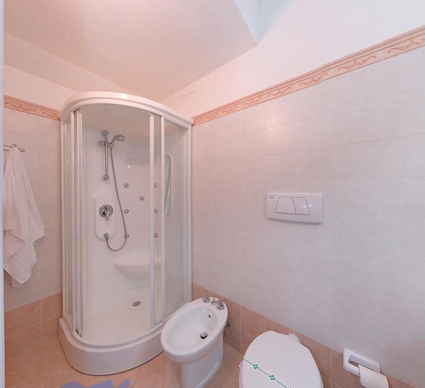 Hotel Le Cave Sirolo Luaran gambar